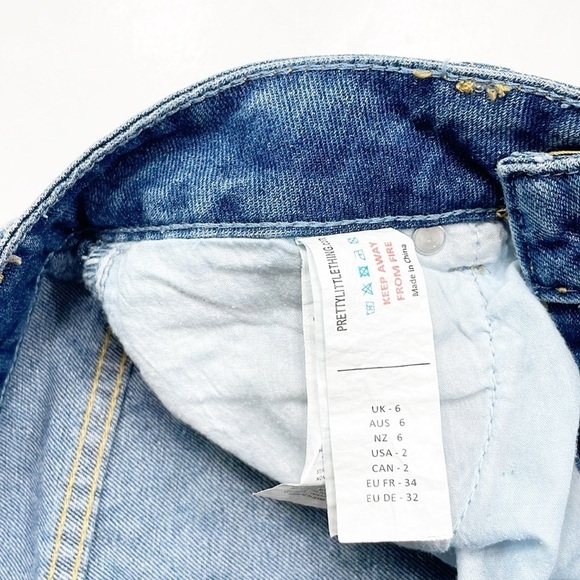 PrettyLittleThing denim jeans - Picture 6 of 7